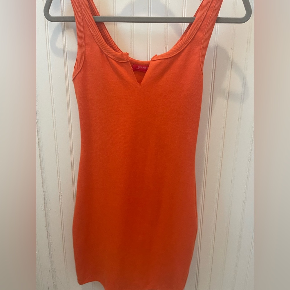 Signature 8 Dress
